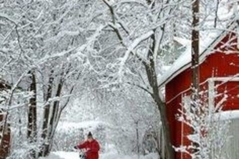 ITS GETTING TO LOOK A LOT LIKE CHRISTMAS..by Jude kyrie