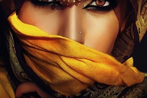 Drowning In Sahara's Sun