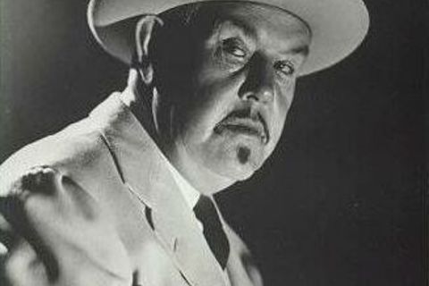 CHARLIE CHAN 