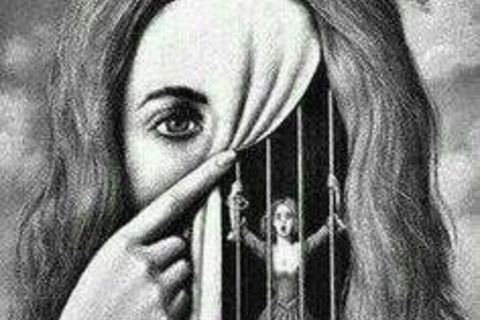 Bars that held me