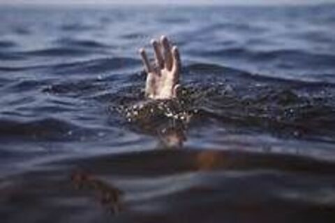 THE DROWNING ( INSPIRED BY LARRY RAN STORY CALLED REMMBERING STEVE 