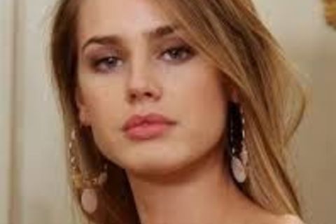 She Is Beautiful You Know