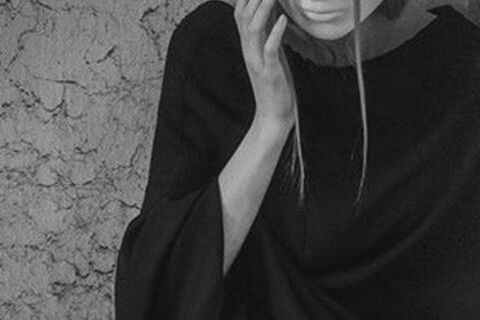 THE DEATH MASK OF LIFE (Dblankortraitbrevity challenge)