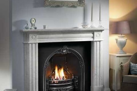 MANTLEPIECE OF MEMORIES 