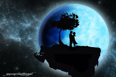 A Moonlight Kiss