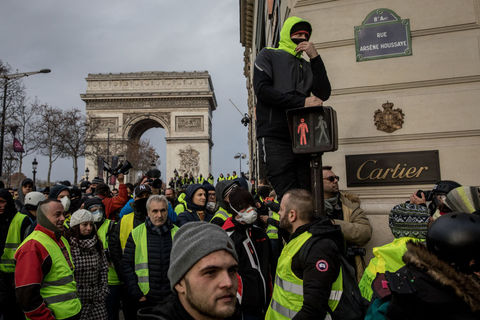 FRENCH PROTESTS 