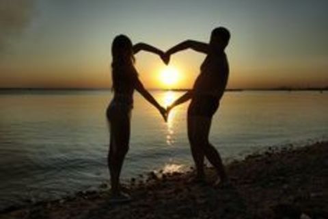 FOOTSTEPS OF LOVE 