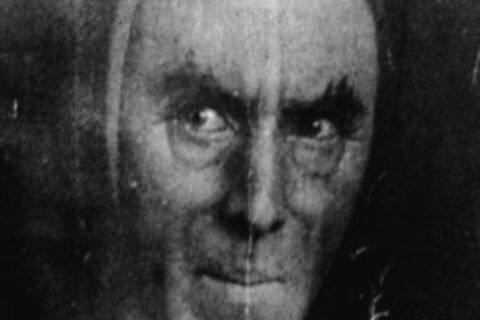 Dracula's Eyes