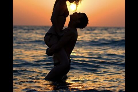 Passion by the sea 