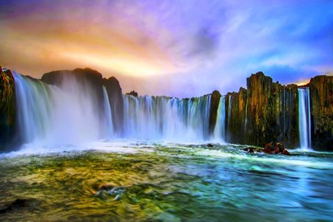 THE WATERFALL