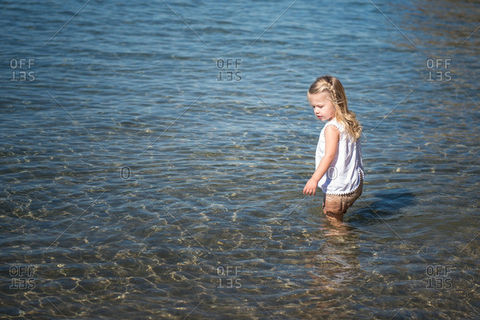 Splashing in the salty sea 💙