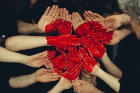 Oh that rich, red heart ♥️ 