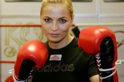FIGHTER