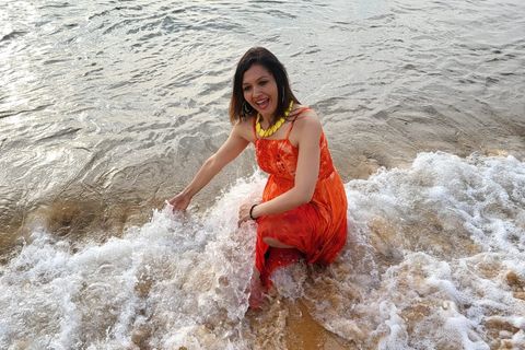 WILLIAMSJI MAVELI : POEM: WAVES 
