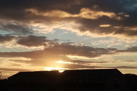 Bring your sunshine 
