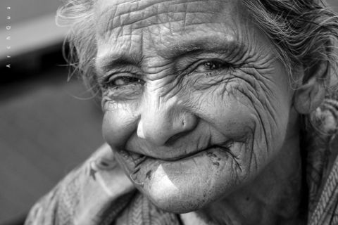 THE PORTRAIT OF YOUR SMILE 