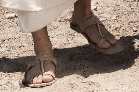 CAST ALL YOUR CARES AT JESUS FEET