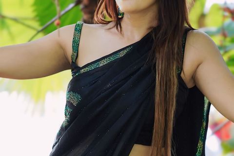 SAREE BEAUTY 