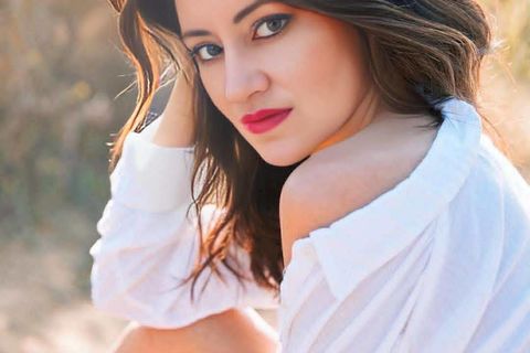ON HER GAZE 