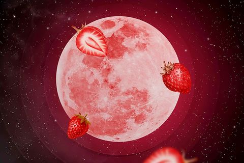 Strawberry Moon 