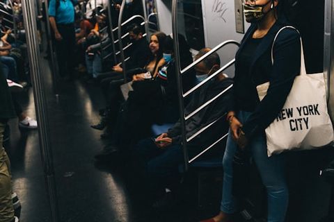 FAST FREE SLEEPERS BUS