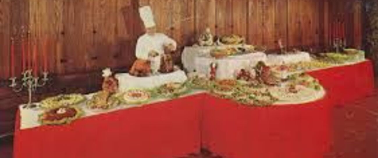 The Candlelight Buffet