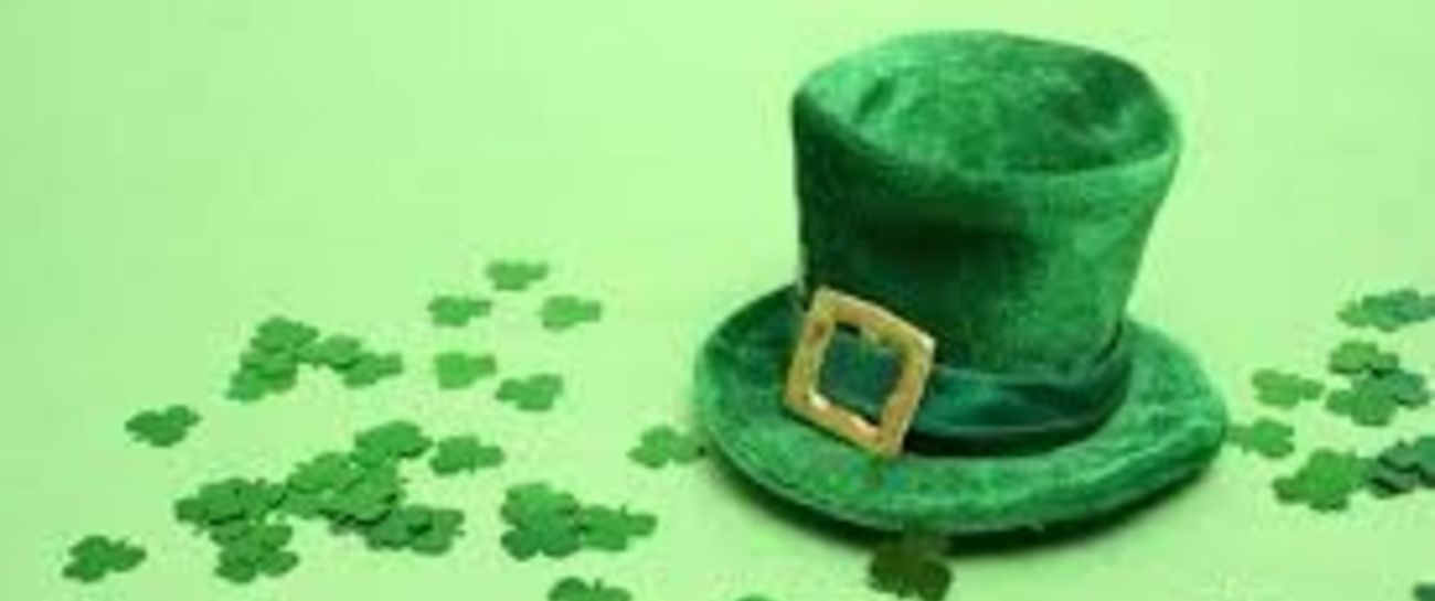 Shamrocks Blanket Green Acres