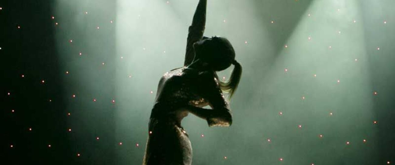 She dances like a dream..
