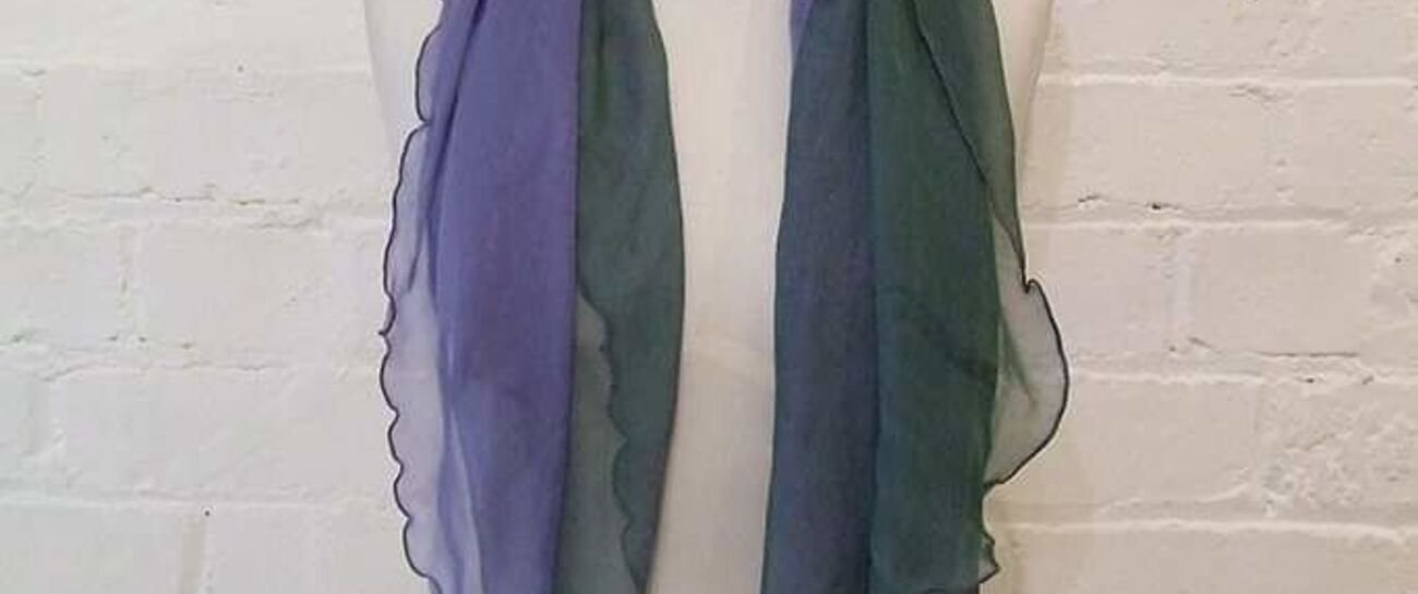 Silk scarf of conspiracy