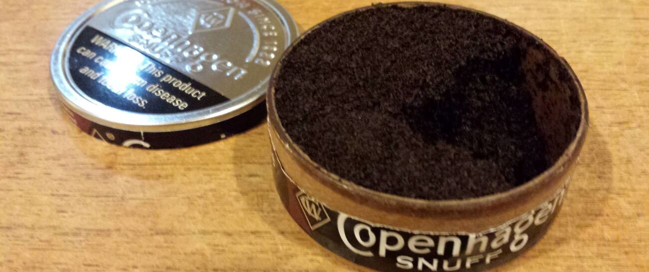 Cigarettes Vs. Smokeless Tobacco Cigarettes Vs. Smokeless Tobacco